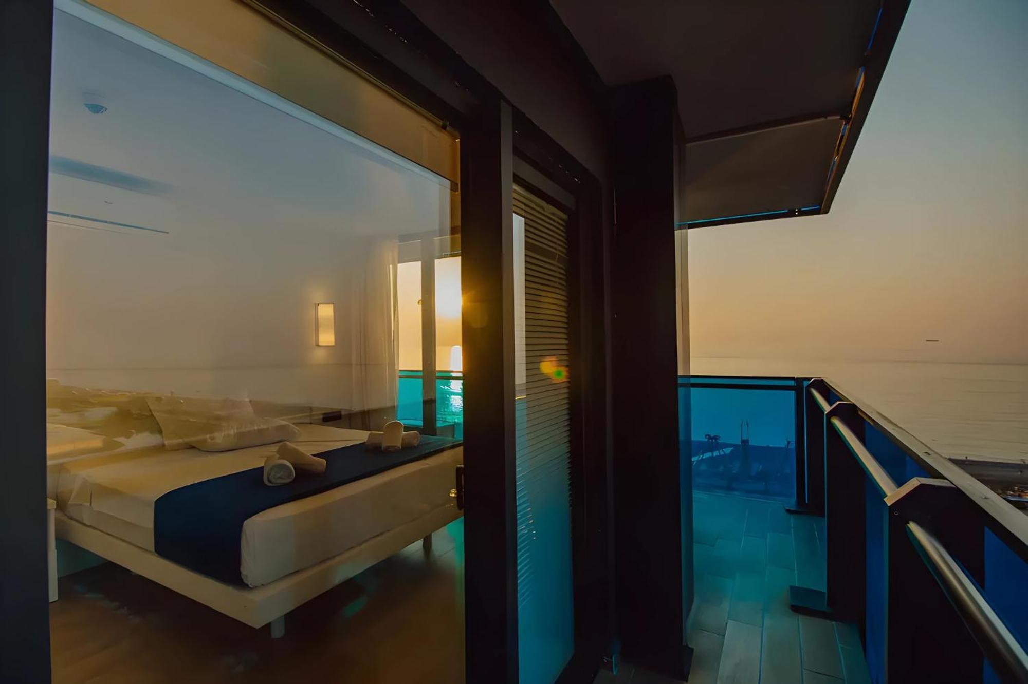 View From Above Orbi City Batumi Exterior photo